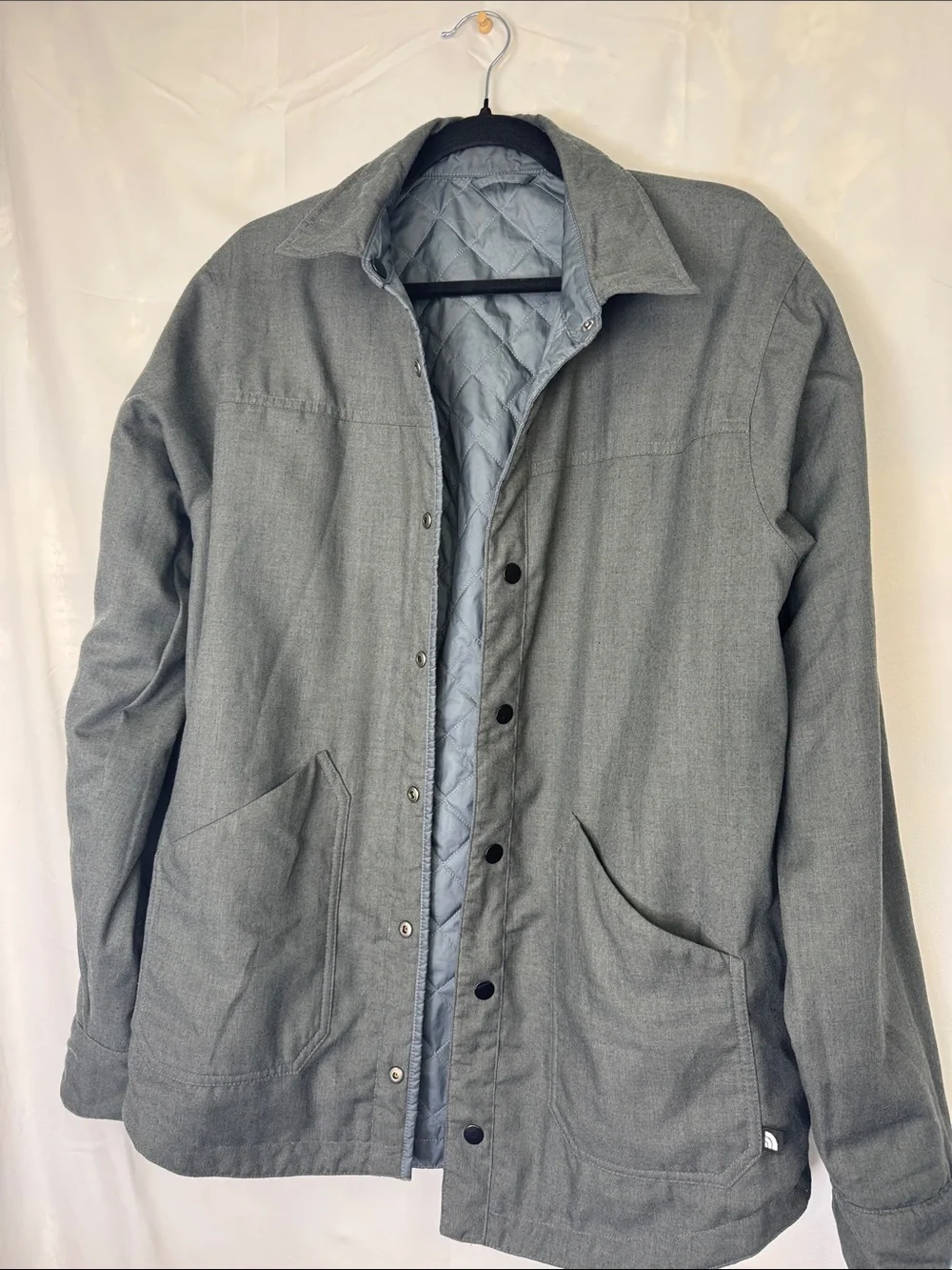 The North Face Men’s Reversible Quilted Shirt Jacket in Slate Gray Blue